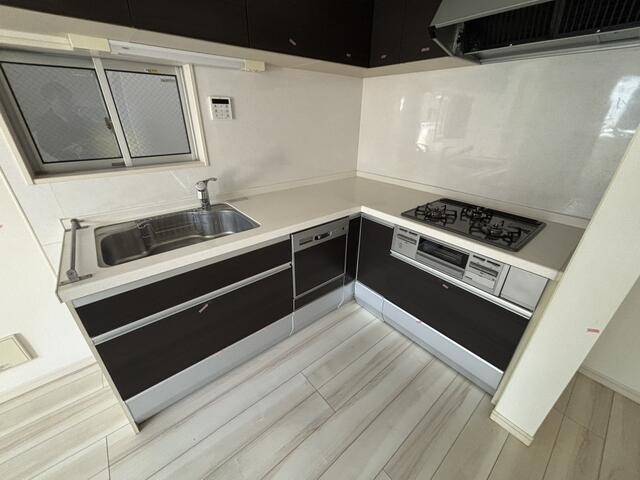 キッチン　システムキッチンです