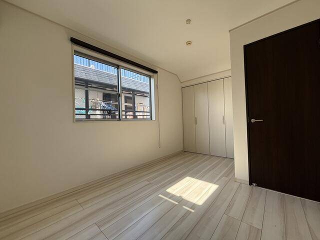 その他　フローリングです！