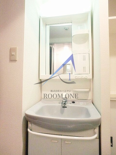 洗面設備　洗面台です。