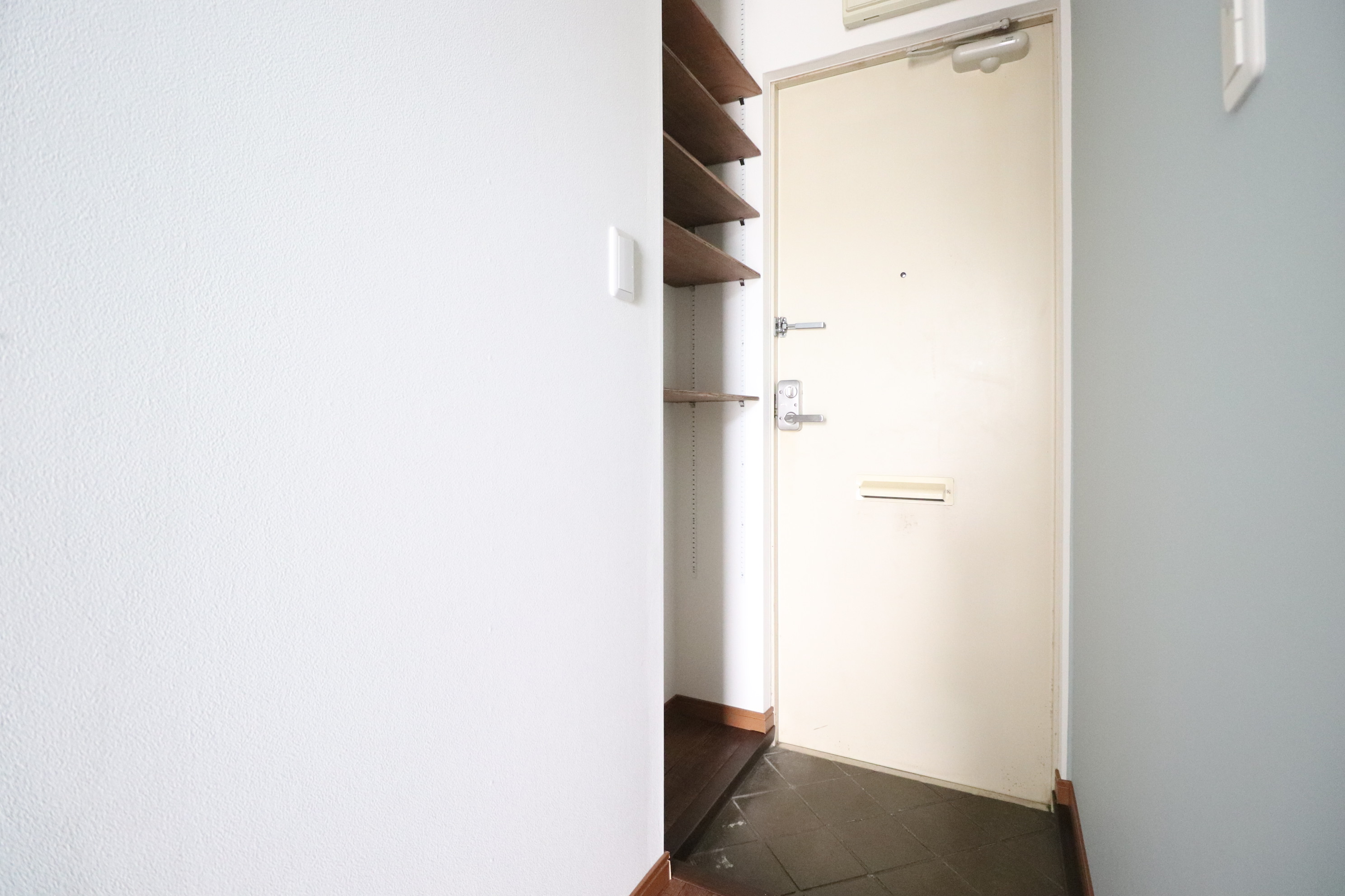 玄関　シューズ収納スペースも♪