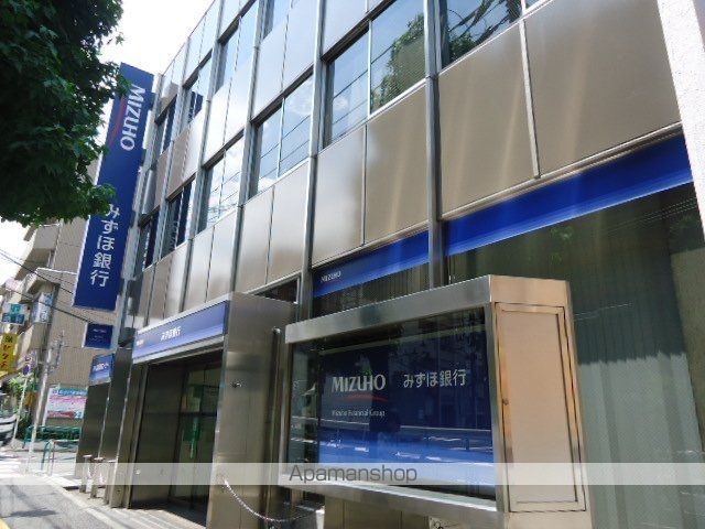 その他　みずほ銀行高井戸特別出張所（その他）まで592m