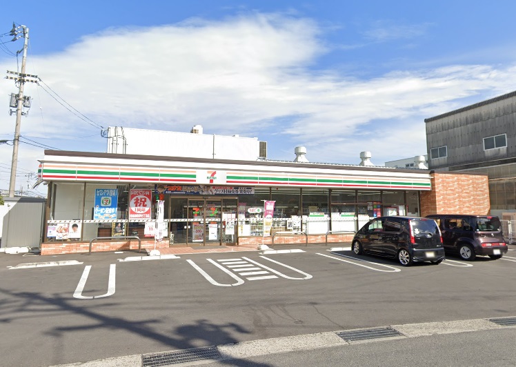 コンビニ　セブンイレブン徳島南昭和町5丁目店（コンビニ）まで536m