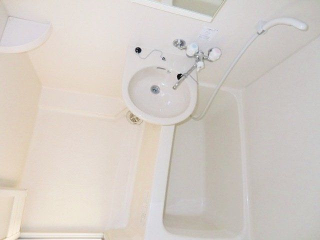 バス・シャワールーム　バスルーム