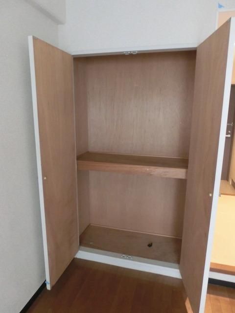 その他設備　☆広めの収納スペース☆