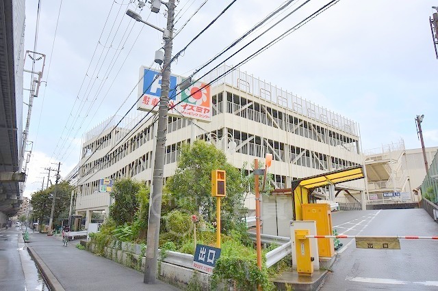 スーパー　イズミヤ　上新庄店（スーパー）まで540m