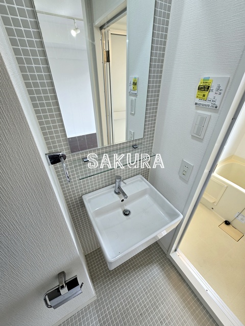 洗面設備　忙しい朝には欠かせない洗面所です♪