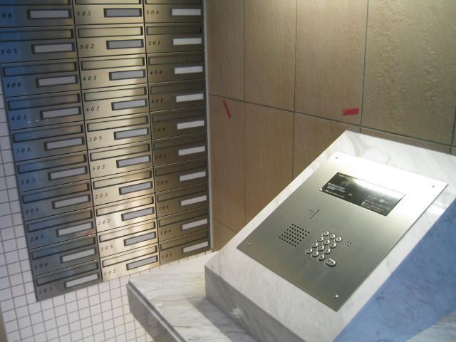 エントランス　ルミエール商店街