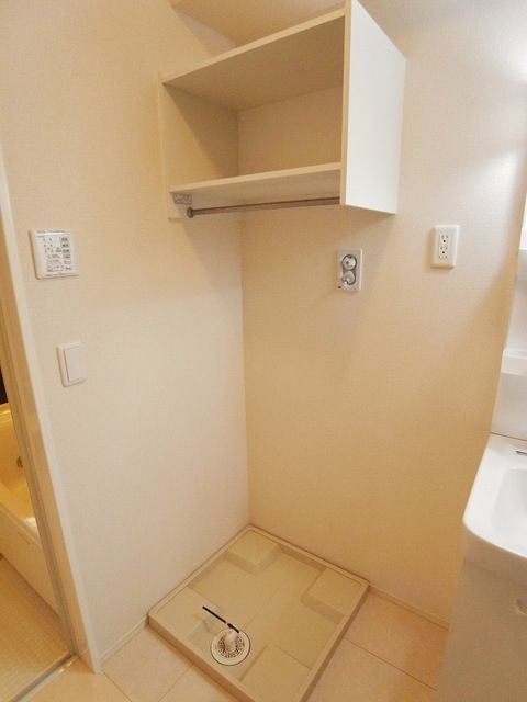 その他　室内洗濯機置き場