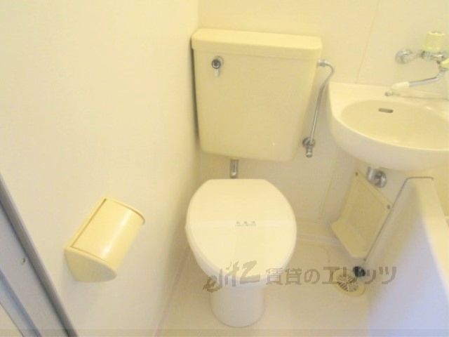 トイレ　ユニットバス