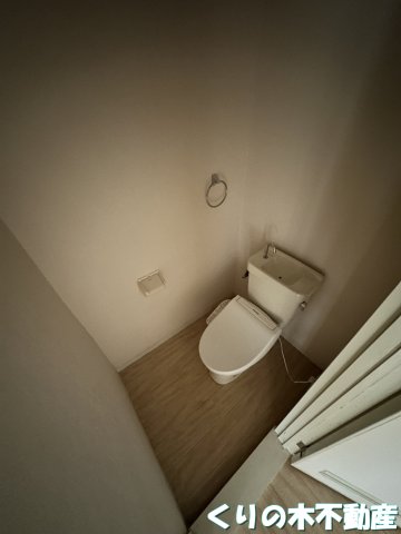 トイレ　シンプルで使いやすいトイレです