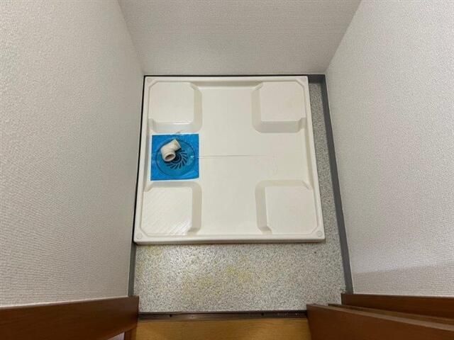 洗面設備　■ハンガーレール