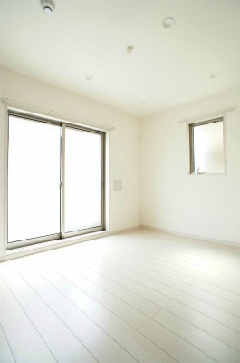 その他部屋・スペース　7.5帖の広々とした寝室