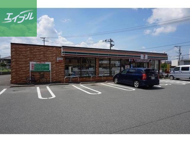 コンビニ　セブンイレブン鳥栖田代大官町店（コンビニ）まで1088m