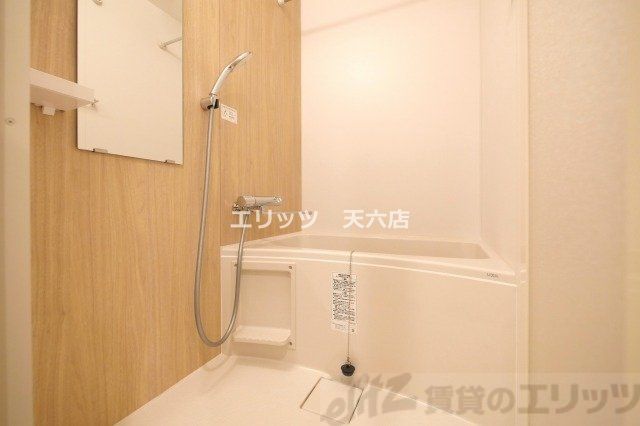 バス・シャワールーム　洗面