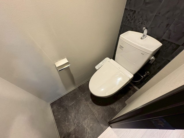 トイレ　別号室の写真です