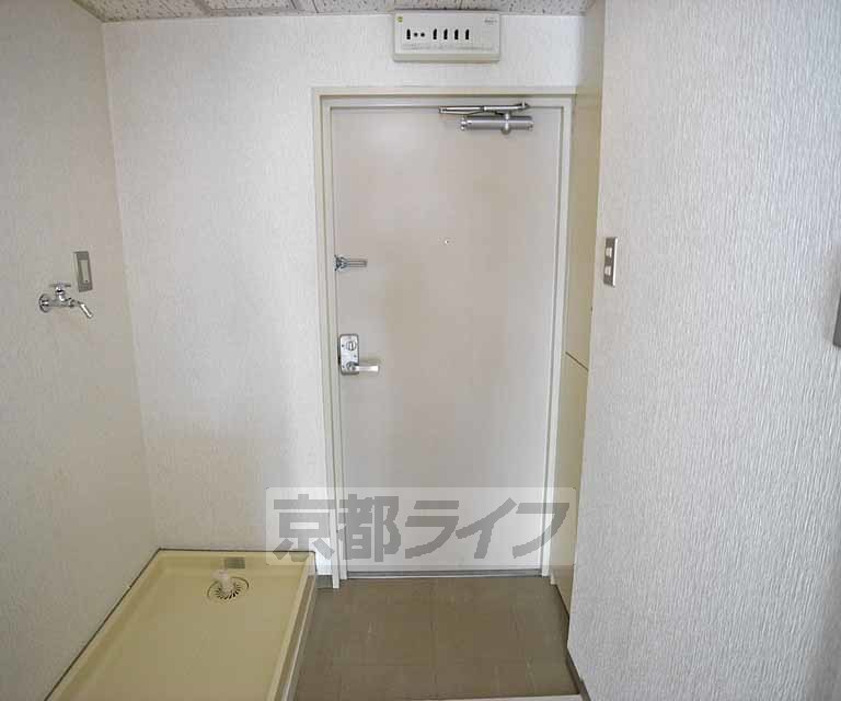 玄関　落ち着いた玄関です