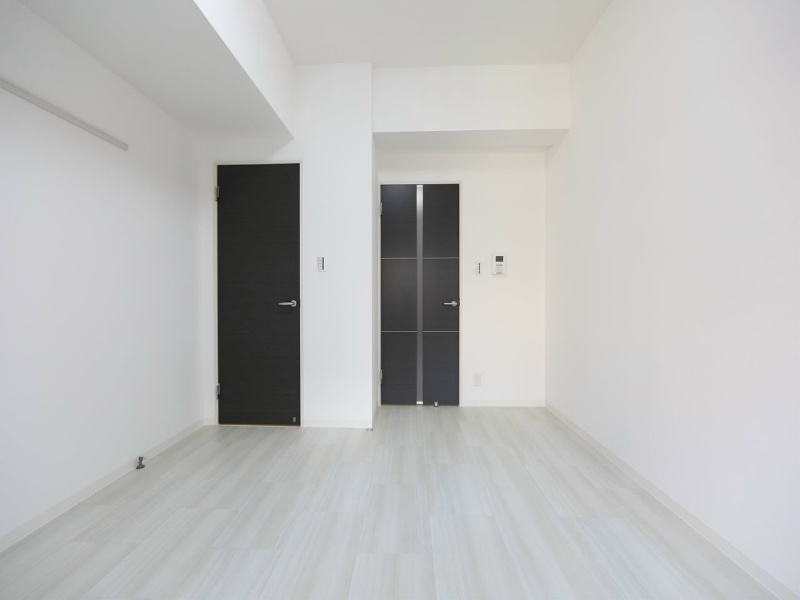 その他　洋室7.7帖　ウォークインクローゼット付（収納充実してます）