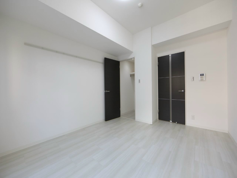 居室・リビング　洋室7.7帖　ウォークインクローゼット付（収納充実してます）