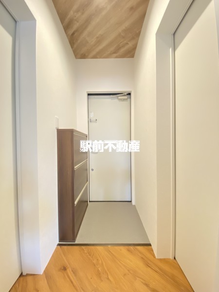 玄関　■類似室内イメージ■
