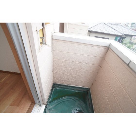 バルコニー　洗濯機置き場あり