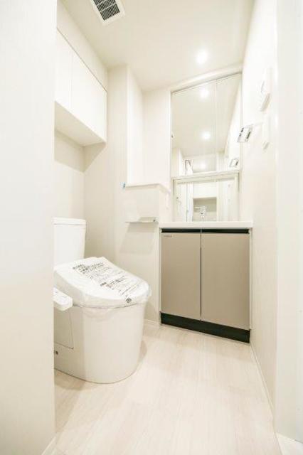 洗面設備　※写真は同タイプ住戸です。
