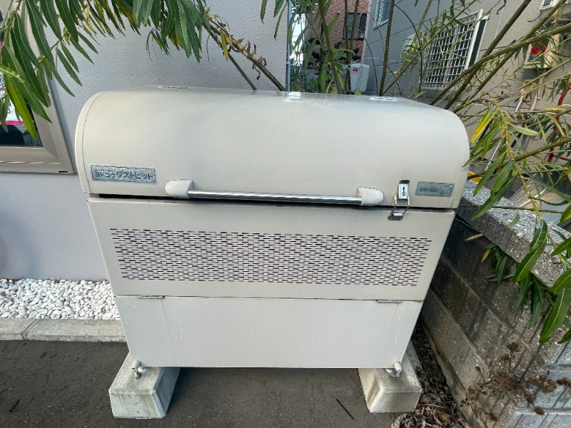 その他共有部分　共用ゴミ置き場です♪