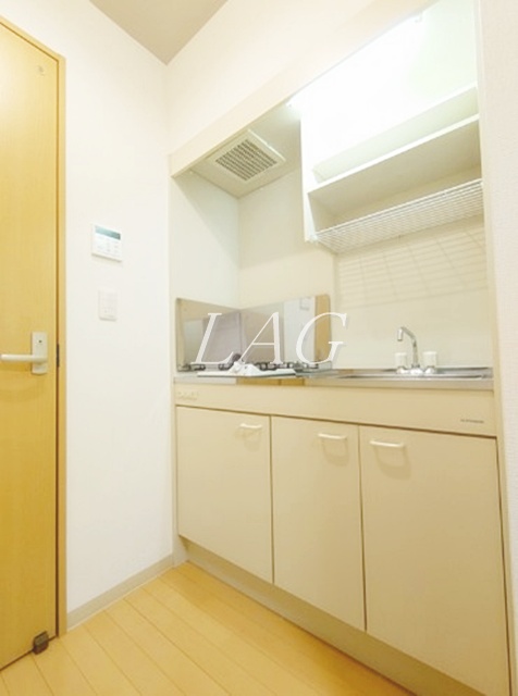 キッチン　キッチンです。