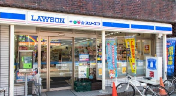 コンビニ　ローソン LTF 北池袋駅前（コンビニ）まで221m