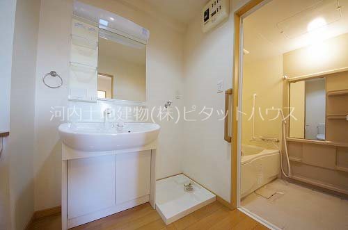 洗面設備　洗髪洗面化粧台