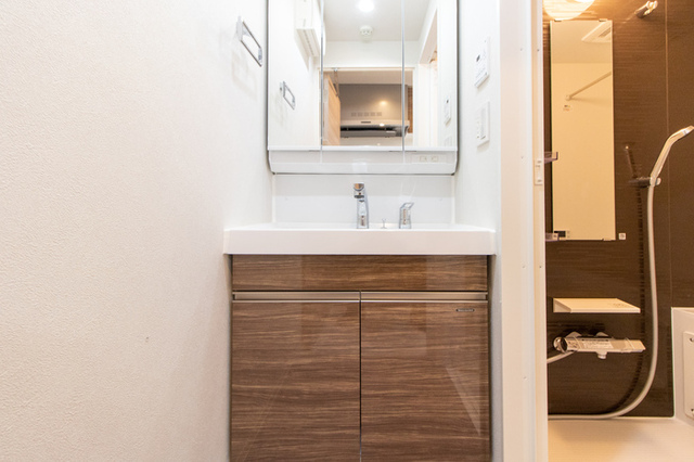 洗面設備　洗面所