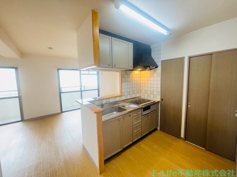 キッチン　※別部屋写真添付