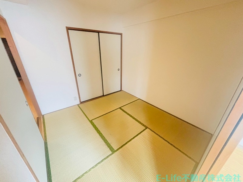 エントランス　※別部屋写真添付