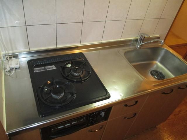 キッチン　★まな板置場もしっかりあるキッチンです★