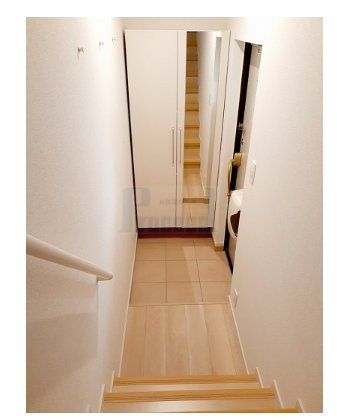 玄関　広々とした玄関部分