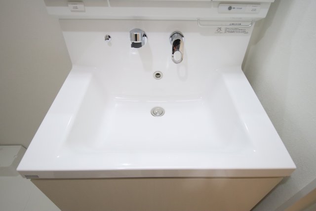 洗面設備　※別号室の参考写真です※