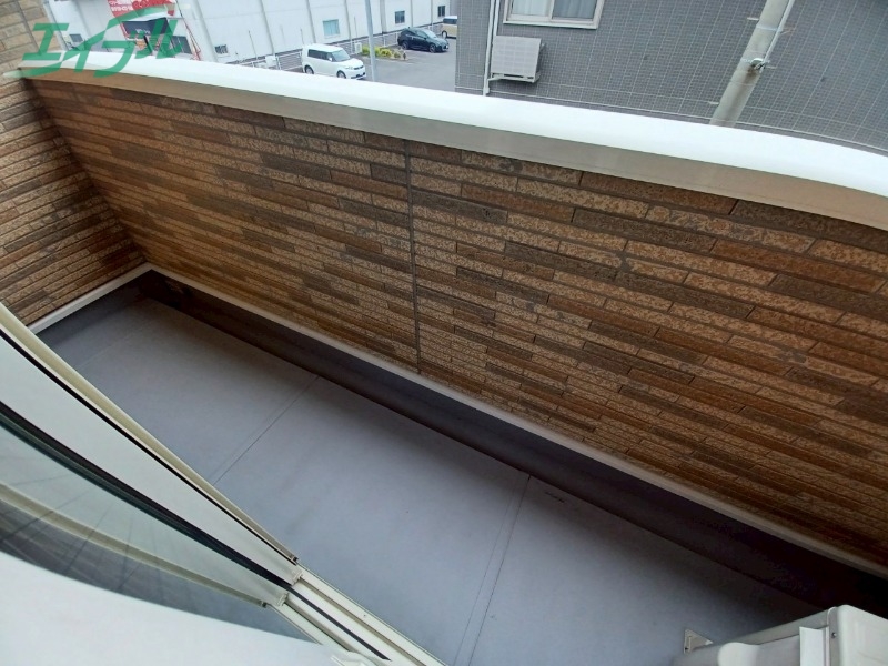 バルコニー　同型タイプ画像