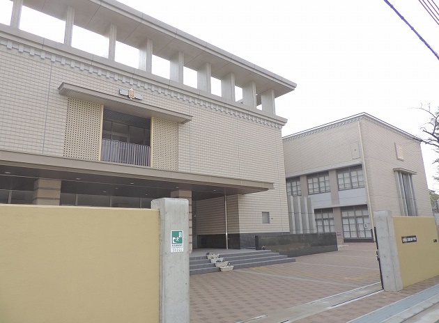 中学校　尼崎市立園田東中学校（中学校）まで1254m