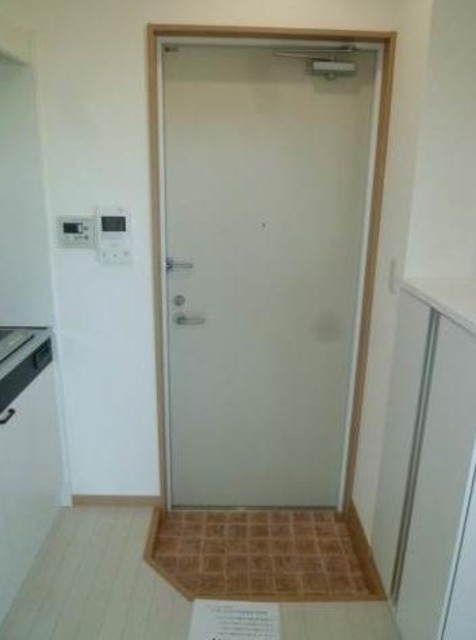 玄関　明るい玄関