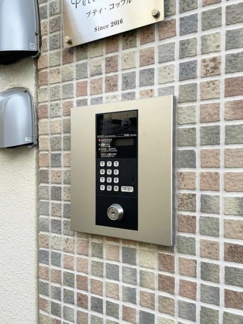 セキュリティ　オートロック完備