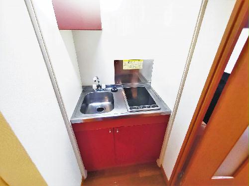 キッチン　設備・仕様は号室により異なる為、現況を優先致します。