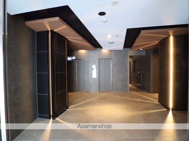 ロビー　ロビー