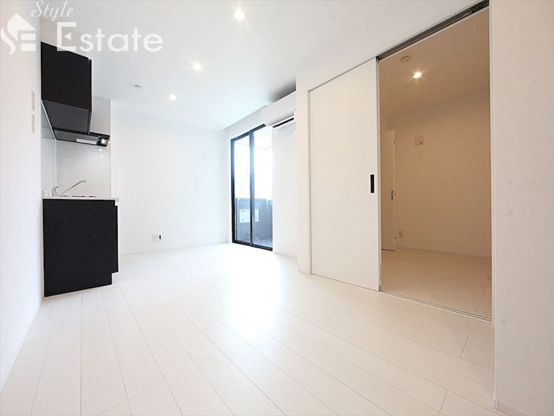 居室・リビング　内装