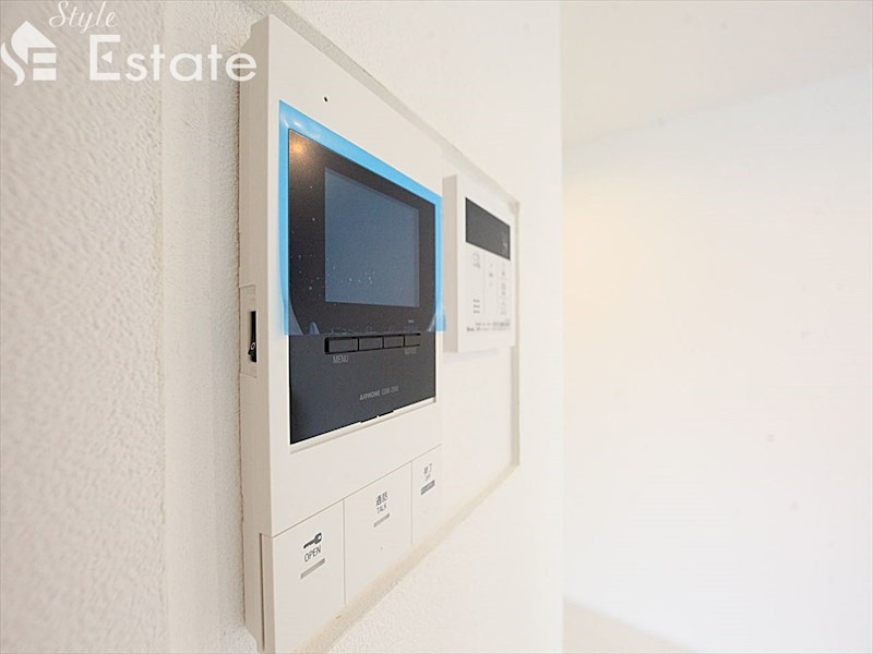 セキュリティ　モニター付きインターホン