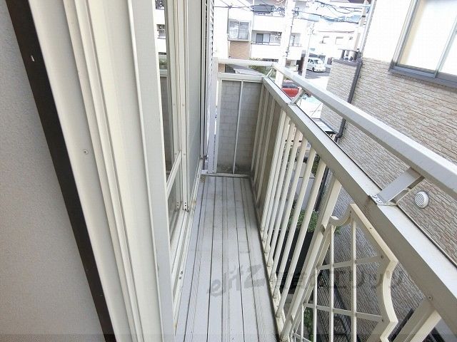 バルコニー　ベランダ