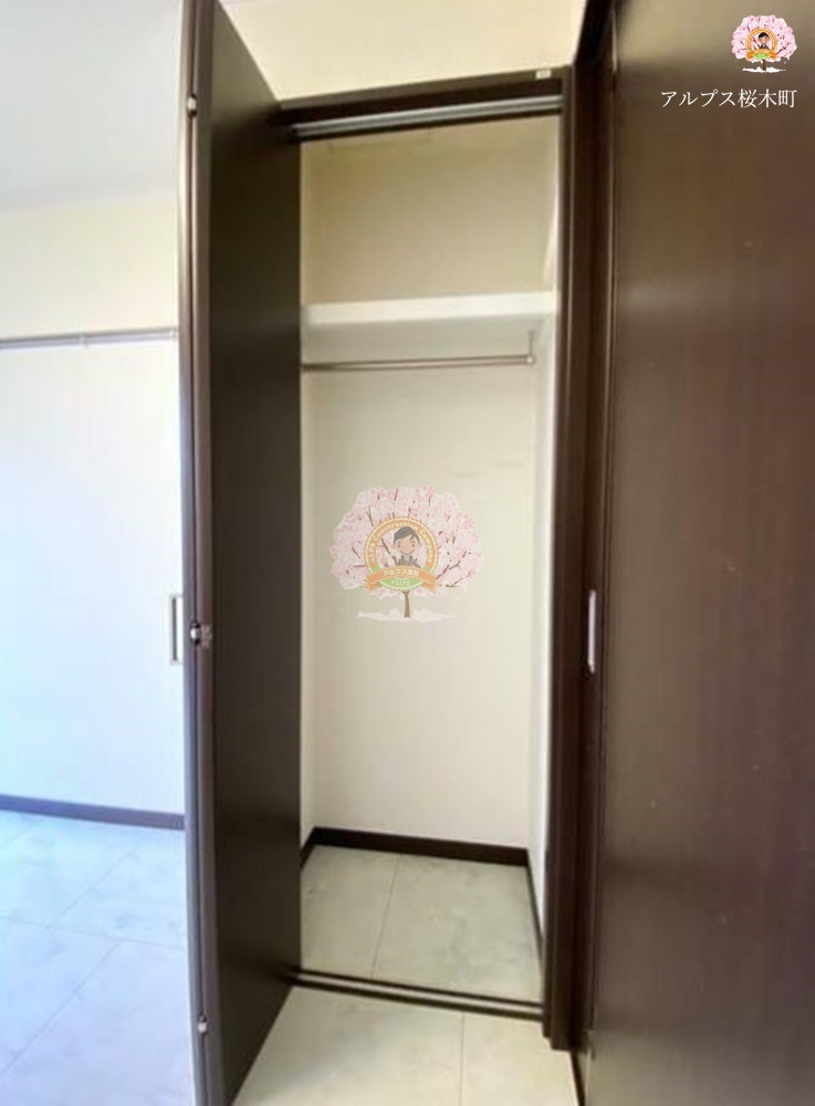 収納　同一仕様・反転タイプ