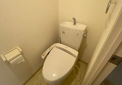 トイレ　※別部屋の参考写真です。