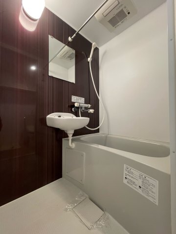 バス・シャワールーム　別号室イメージの為、現状を優先致します。