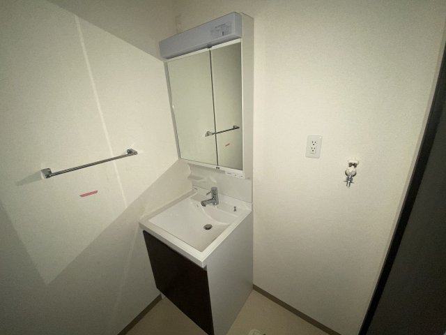 洗面設備　洗髪洗面化粧台付き♪