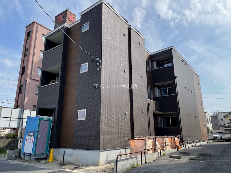 建物外観　外観　オートロックTVモニターホン宅配BOX完備