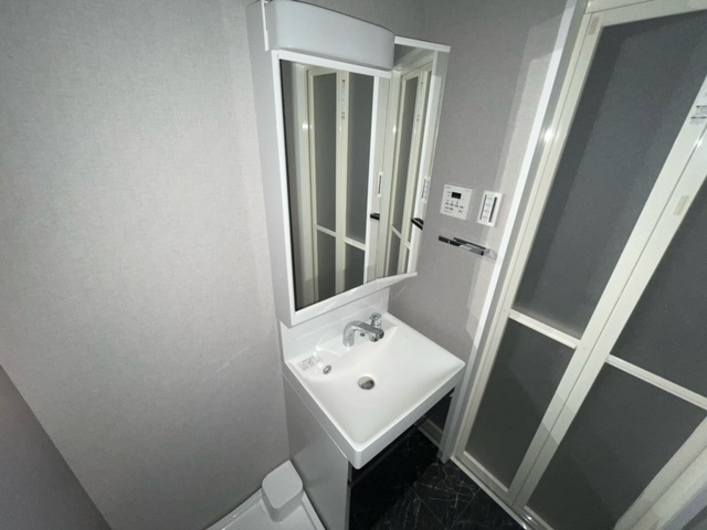 洗面設備　現状優先